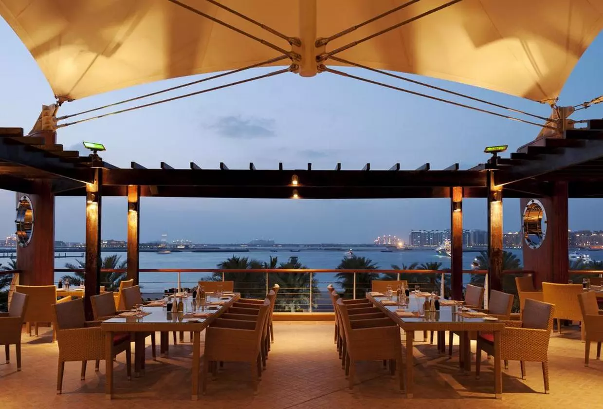 WESTIN_SHABAVIZ (3).jpg